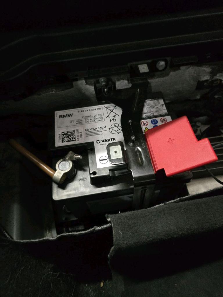 BMW battery replacement service